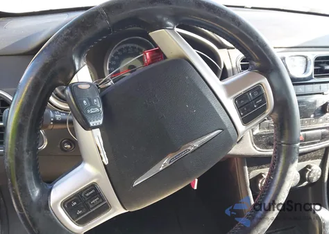 2011 Chrysler 200 Touring из США, поврежденный, VIN 1C3BC1FG9BN504602